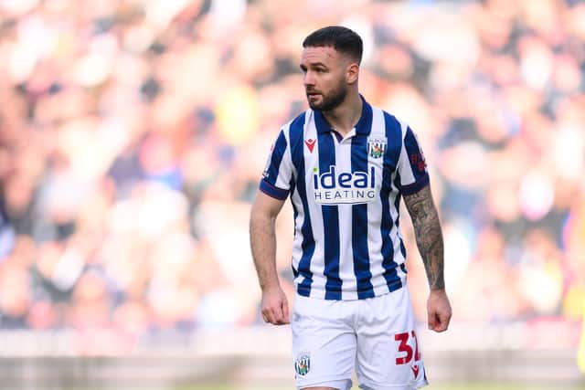 Adam Armstrong came on loan to Albion in 2025