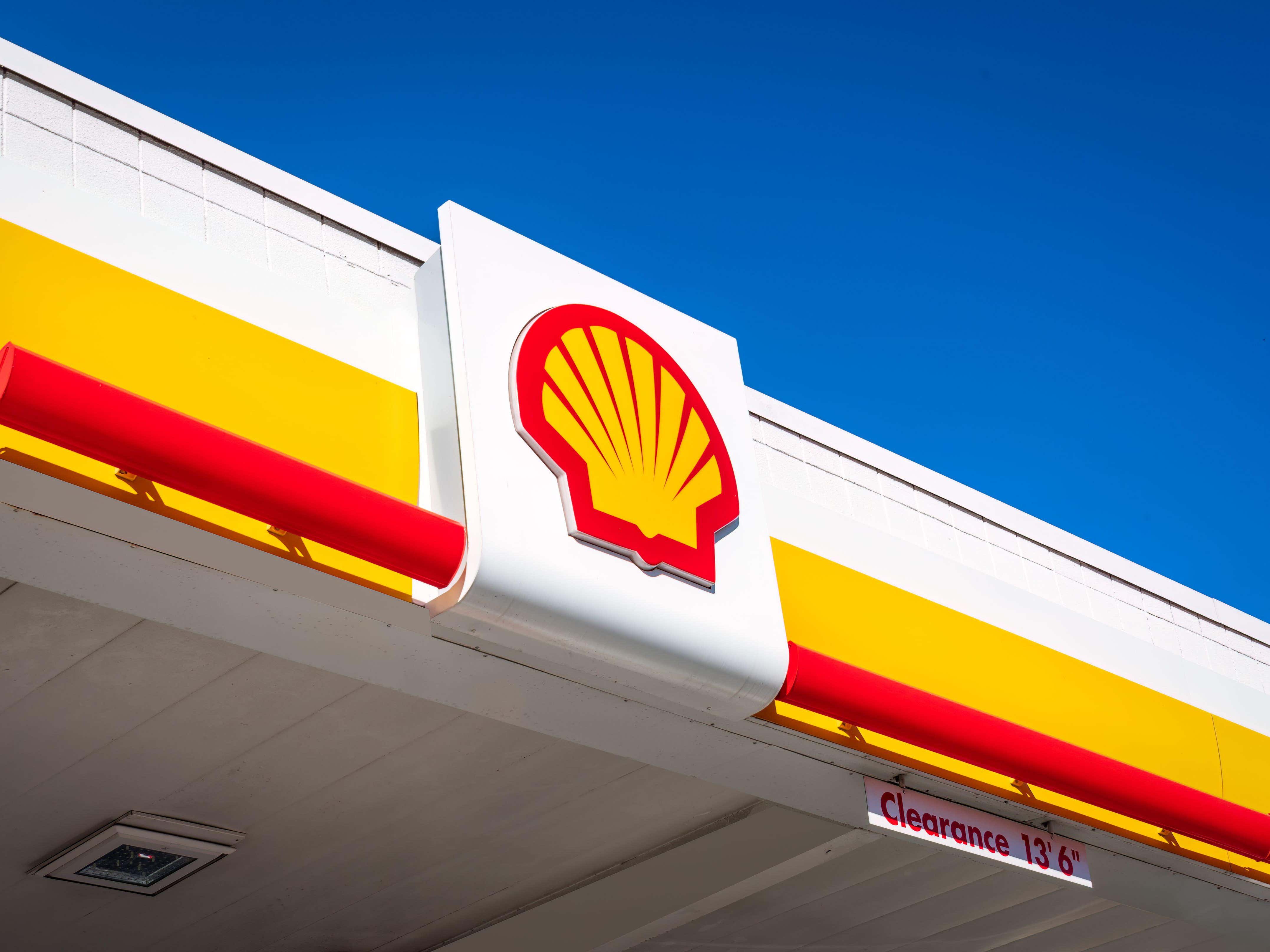 Shell boss Wael Sawan sees pay jump almost 60% to £13.8m despite profit ...