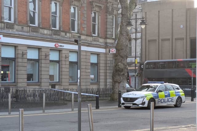 Major police incident in Walsall town centre - streets cordoned off