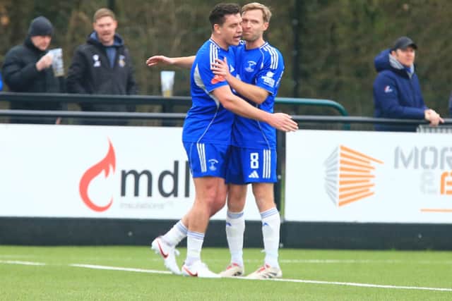 Chasetown v Clitheroe (Picture: Dave Birt)