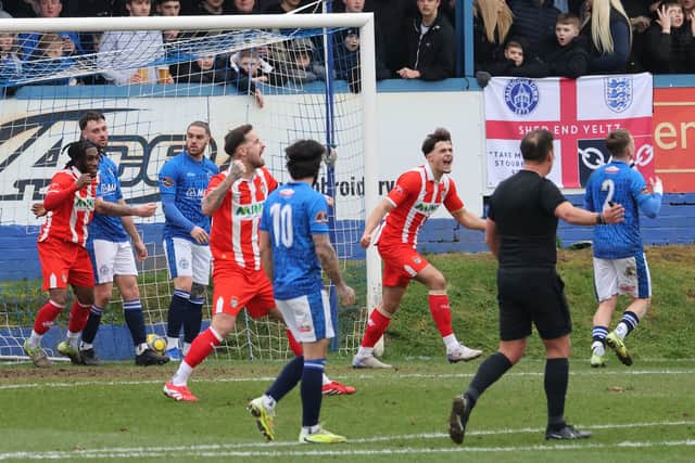Stourbridge v Halesowen (Picture: Steve Evans)