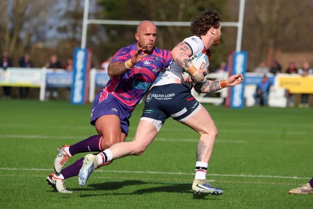 Tyler Dickinson put in another busy shift in defence. Photo: Andy Shaw