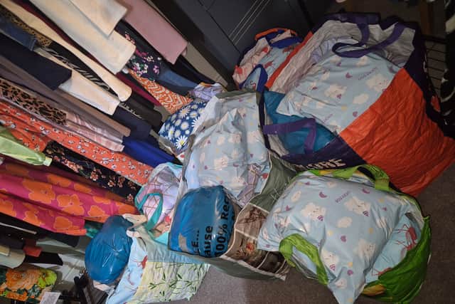 A Stourbridge mother-of-three who began selling her family’s unwanted clothes to make ends meet has made over £40,000