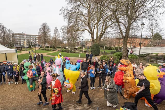 Stafford Pancake Race (Pic: Ian Knight / Z70 Photography)