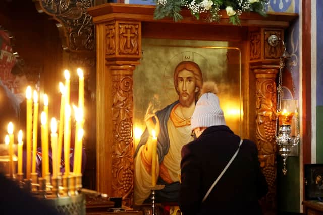Stunning images show Serbian Orthodox Christians gathering to celebrate the birth of Jesus Christ at the Serbian Orthodox Church of the Holy Prince Lazar, in Bournville, Birmingham. January 7, 2026.