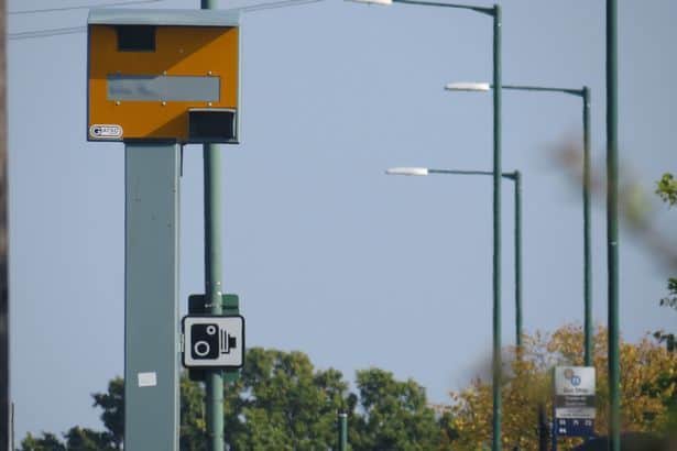 A speed camera. Photo by Local Democracy Reporter David Irwin.