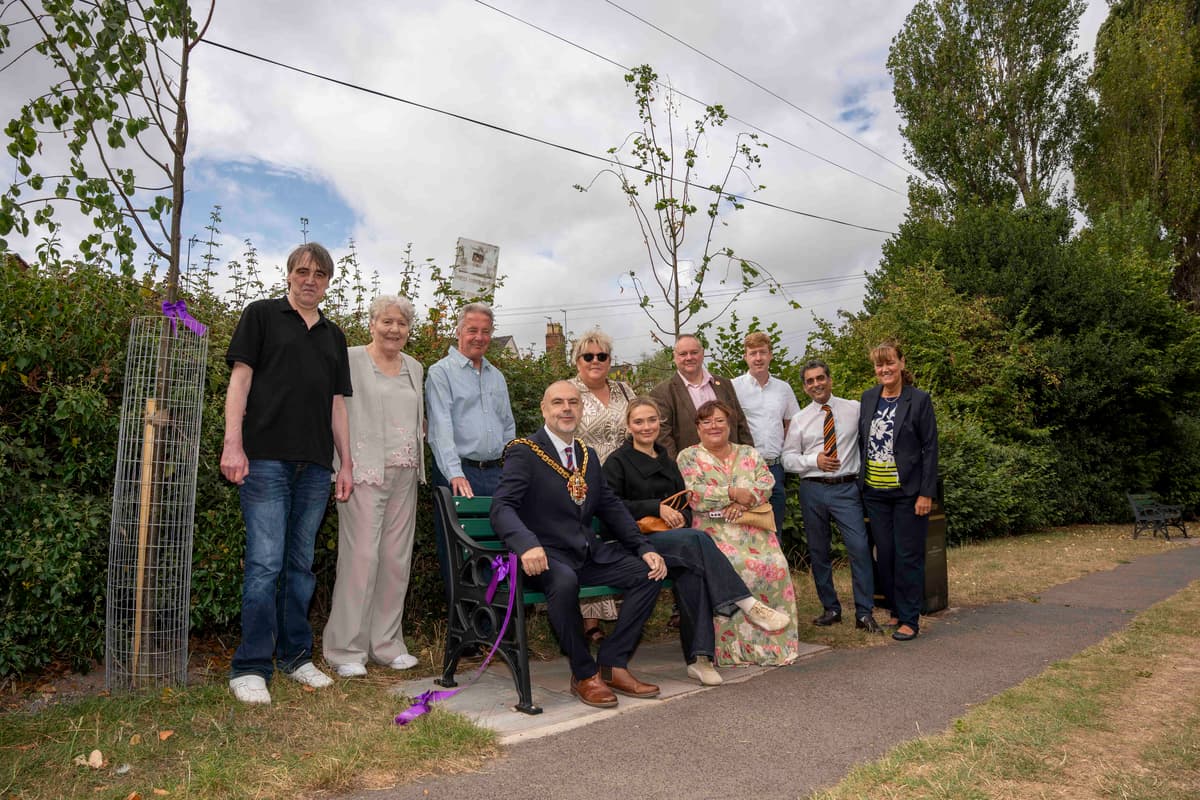 Wolverhampton Bench 'The world is definitely a duller place without her' - Memorial bench ...