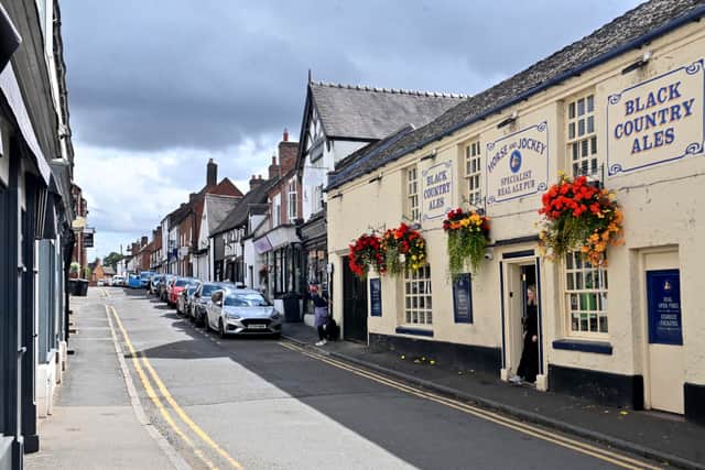 There are plenty of lovely pubs to enjoy in the area, including the popular Horse and Jockey