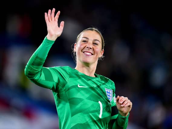Hampton has succeeded Lionesses legend Mary Earps between the sticks.