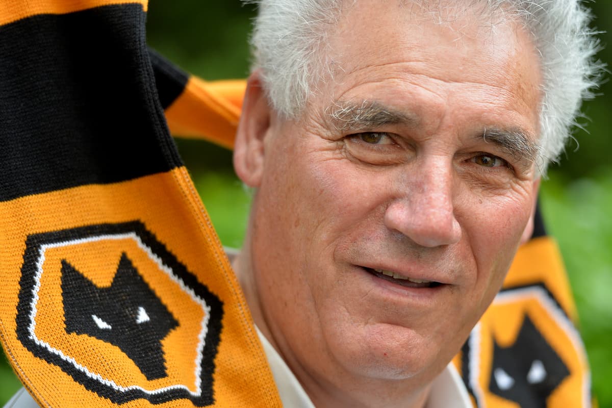 Phil Backes Wolves rally behind legendary goalkeeper Phil Parkes who will 'never ...