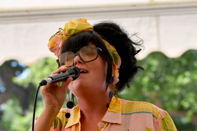 Singing at the Newport Show 2025.
