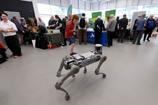 The BCIMO often held tours and visits to promote innovative technologies