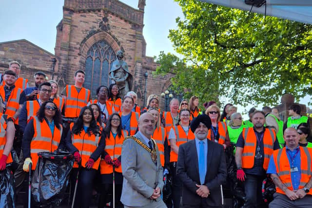 The city centre 'spruce up' getting underway in Wolverhampton, with the Mayor of Wolverhampton - Cllr Craig Collingswood - and Councillor Bhupinder Gakhal, front.