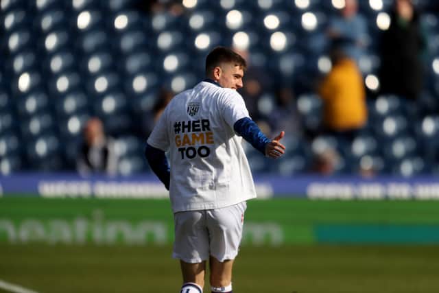 Tom Fellows warming up ahead of the QPR clash (Photo by Adam Fradgley/West Bromwich Albion FC via Getty Images)
