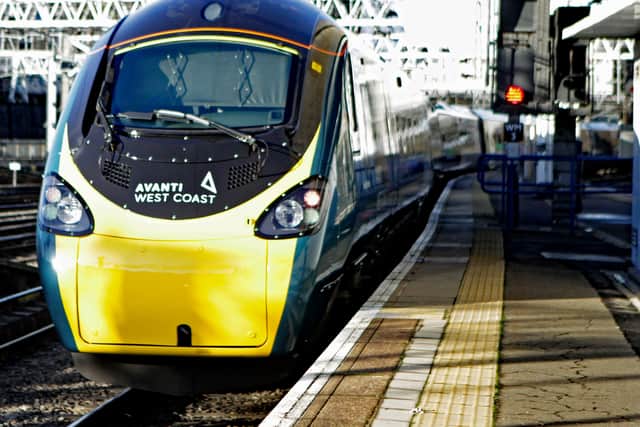 An Avanti West Coast train