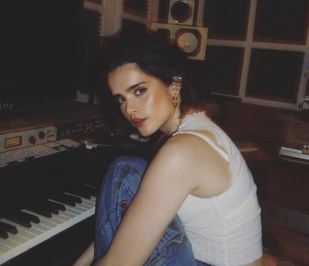 Lichfield's Belle pens new song 'That's Not What Hearts Are For'