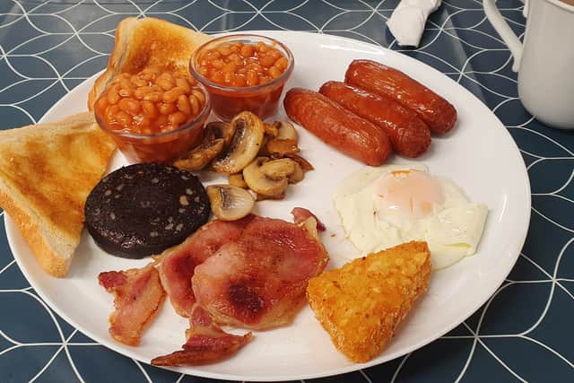 Much more than I expected from a medium breakfast and a plate full of flavour