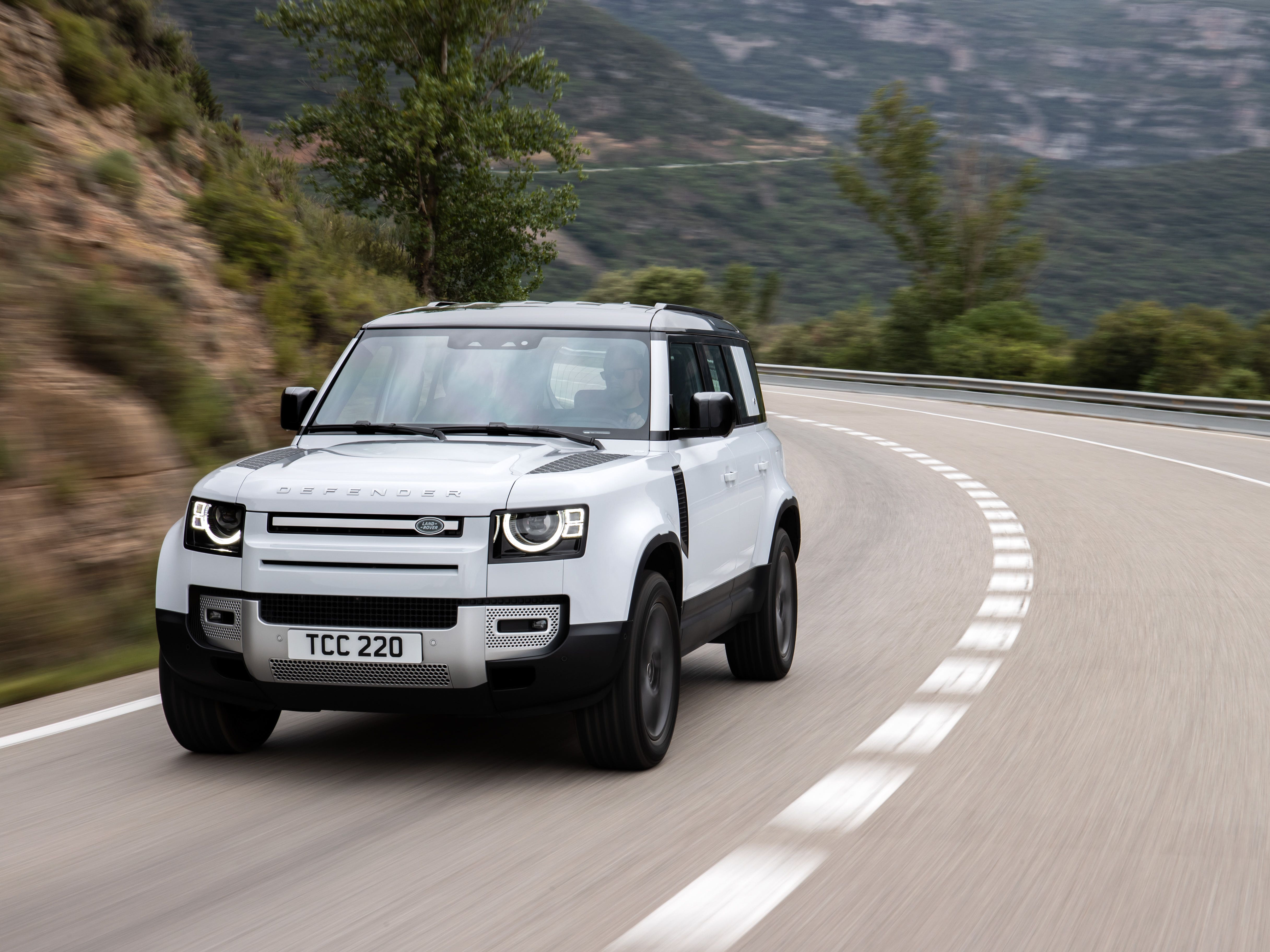 Land Rover will compete in the world-famous Dakar rally with its Defender
