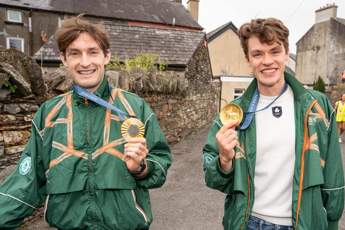 Mark Schembri Rowing Thousands turn out in Skibbereen to welcome home Olympic rowing heroes