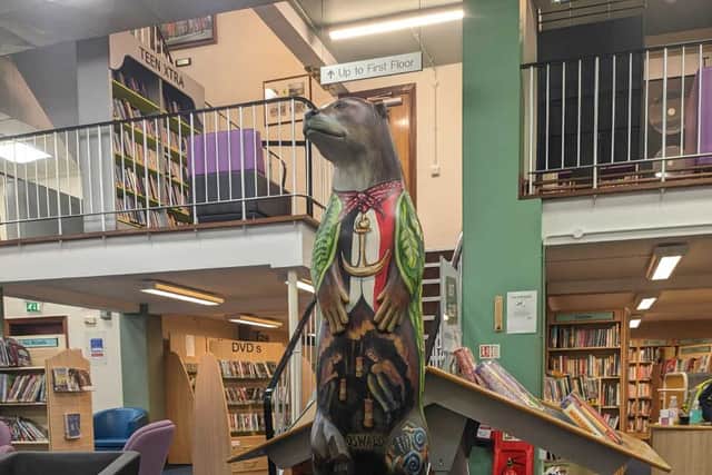 One of the otter scupltures