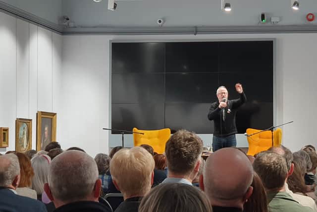Robin Ince talked about his love of books with a sense of fast-paced fun