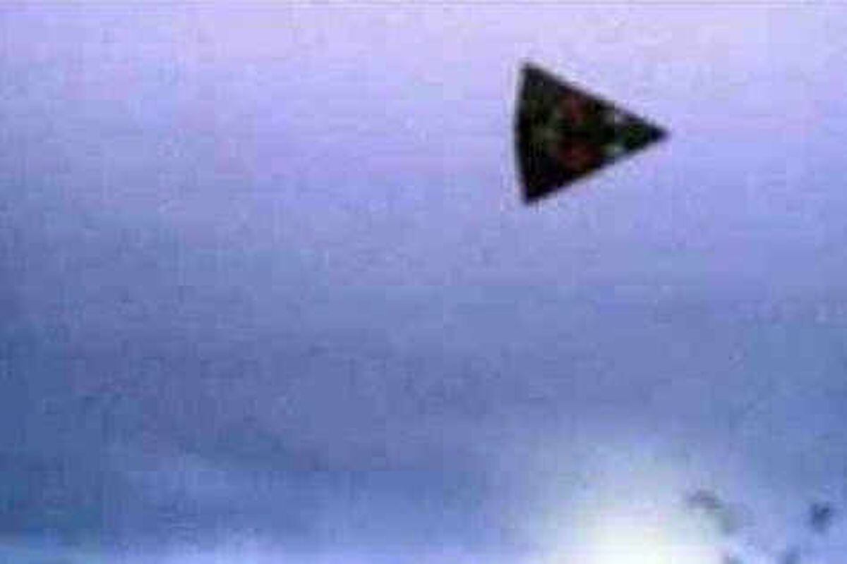 Was this the Dudley Doriot spotted in 2010 over the Black Country?