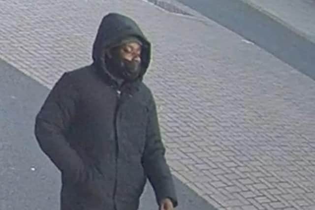 Police release image after rail passenger threatened with knife in
