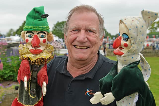 Puppeteer Ian Davis with Punch & Judy