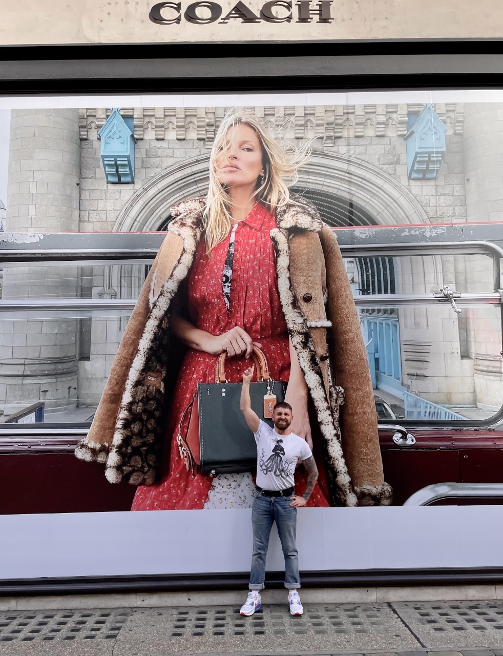 Kate Moss had her hair styled by the hairdresser and her photo appeared on a billboard in Regent Street, London