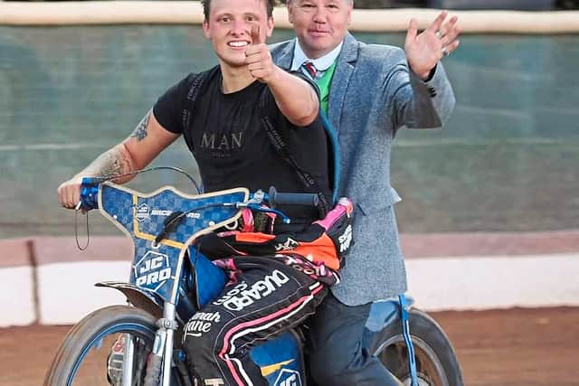 Heathens skipper Kelsey Dugard and Andy Hawthorne take a spin.