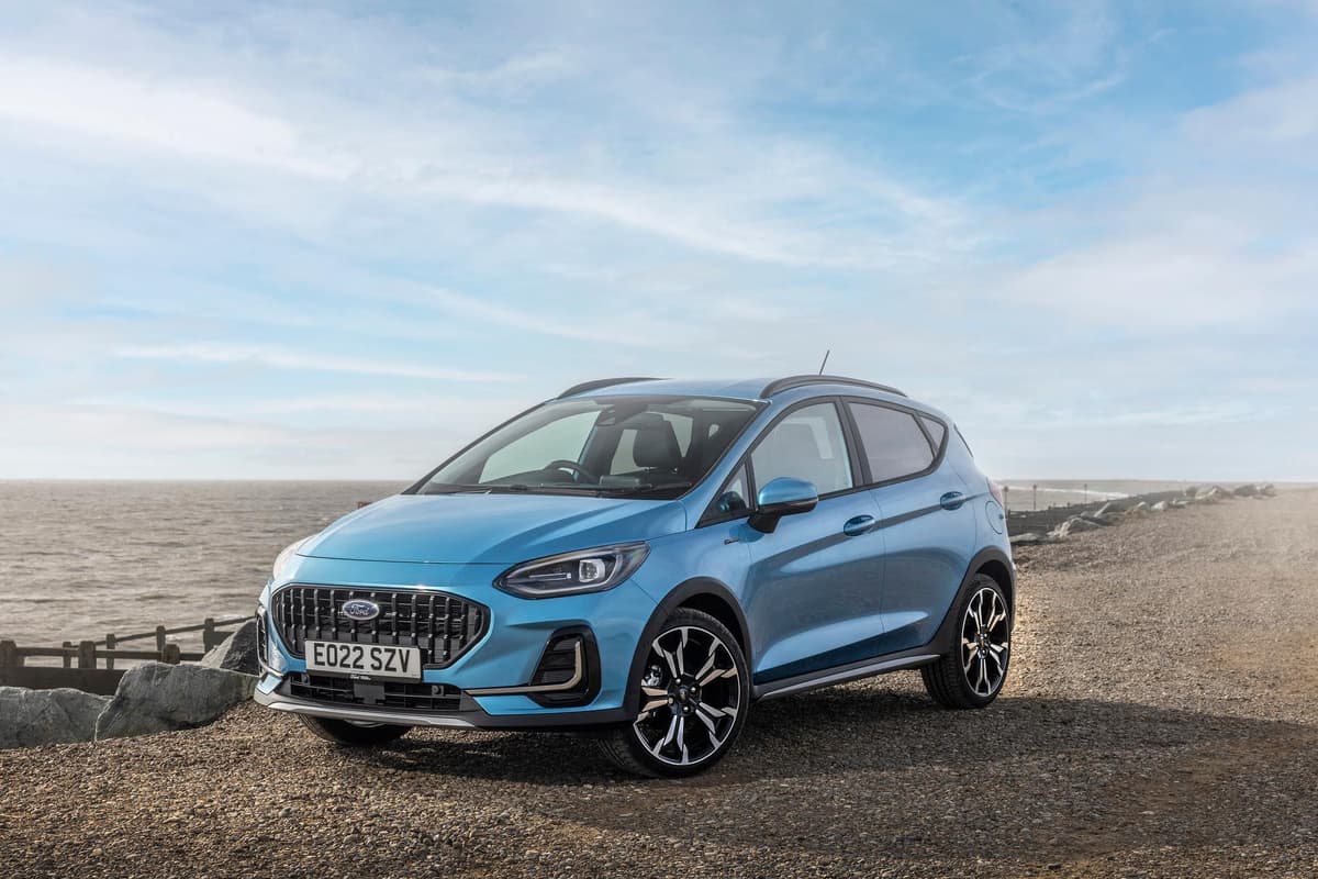Cars 2102 These were the best-selling cars in October