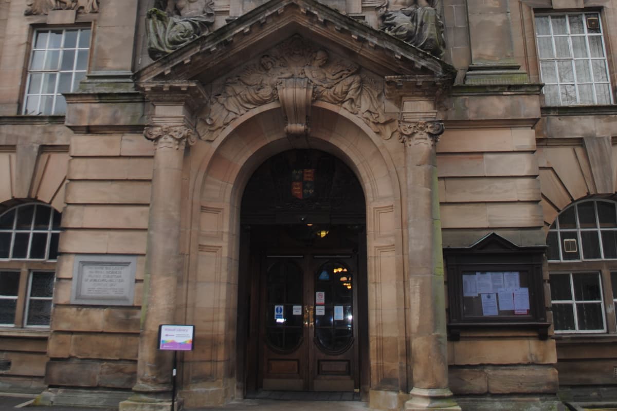 Neu gewählter Stadtrat von Walsall Reform UK verhaftet