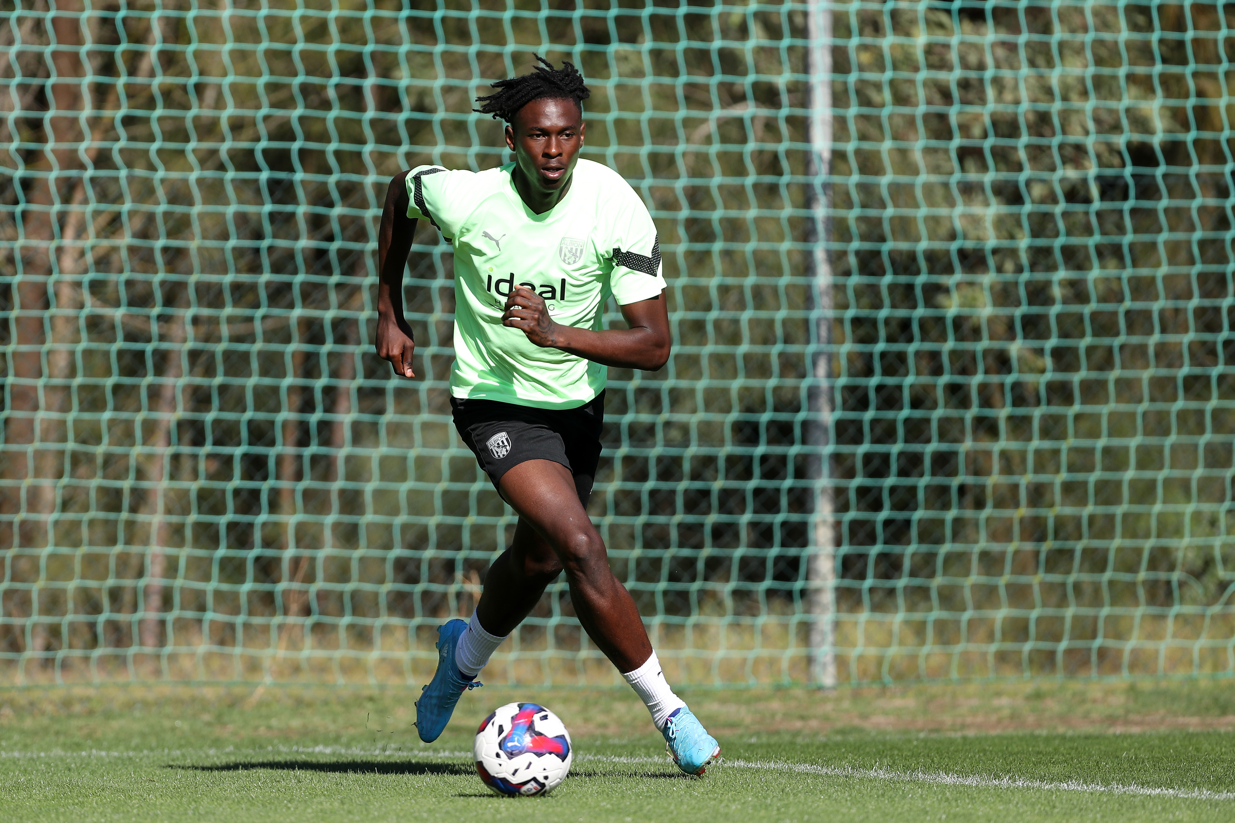 West Brom ‘devastated’ after former midfielder dies aged 25