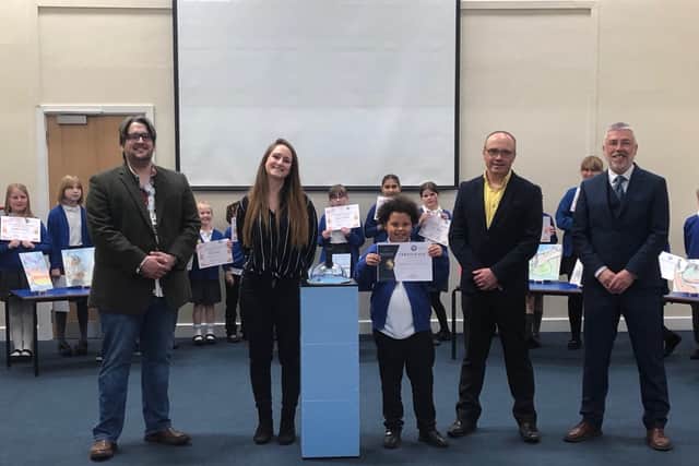 Winner Lauren Campbell, of St Albans CE Academy with Edward Hammond, Claire Walker, David Lindon and Darren Jones Photo:
@hammondgalleries