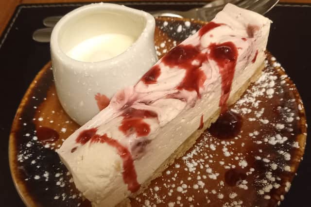 Mixed berry cheesecake