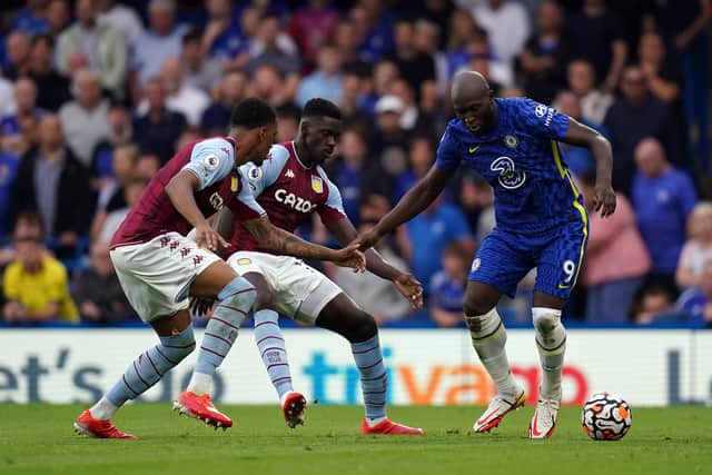 Chelsea's Romelu Lukaku up against Aston Villa's Ezri Konsa and Axel Tuanzebe
