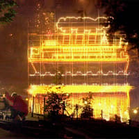 'Loved by generations of Walsall families': Walsall Illuminations could return as council in 'advanced talks'