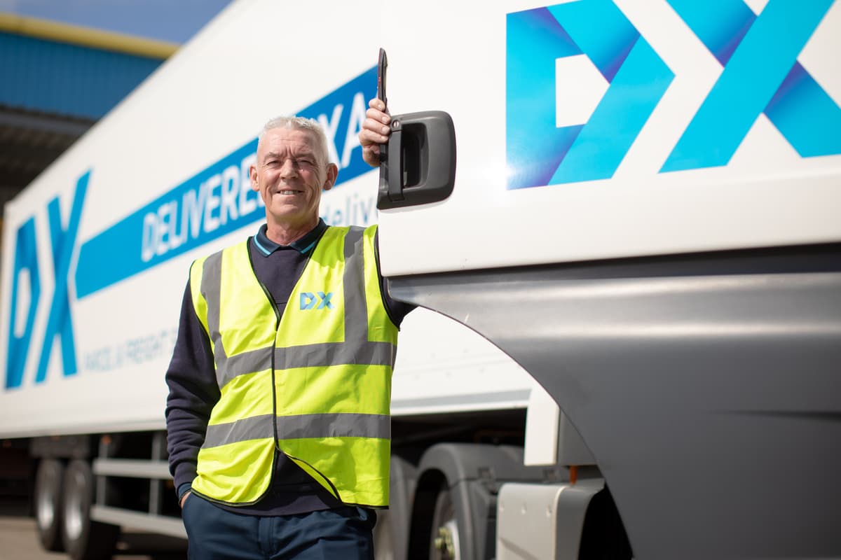 Dx Comany DX adds 300 vehicles to fleet