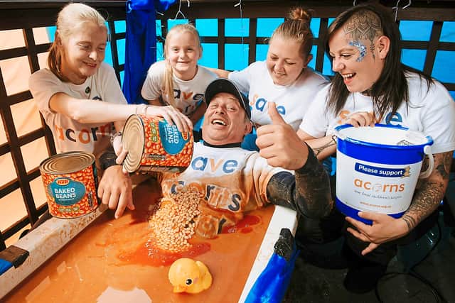 Dave Thomas spent 24 hours in a bath tub in aid of Acorns