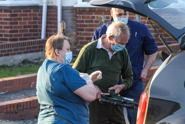 A vet with a tranquiliser gun was sent to the scene. Photo: SnapperSK
