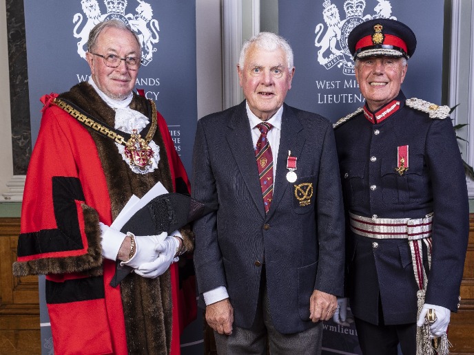 Tributes pour in for founding member of Willenhall Rugby Club