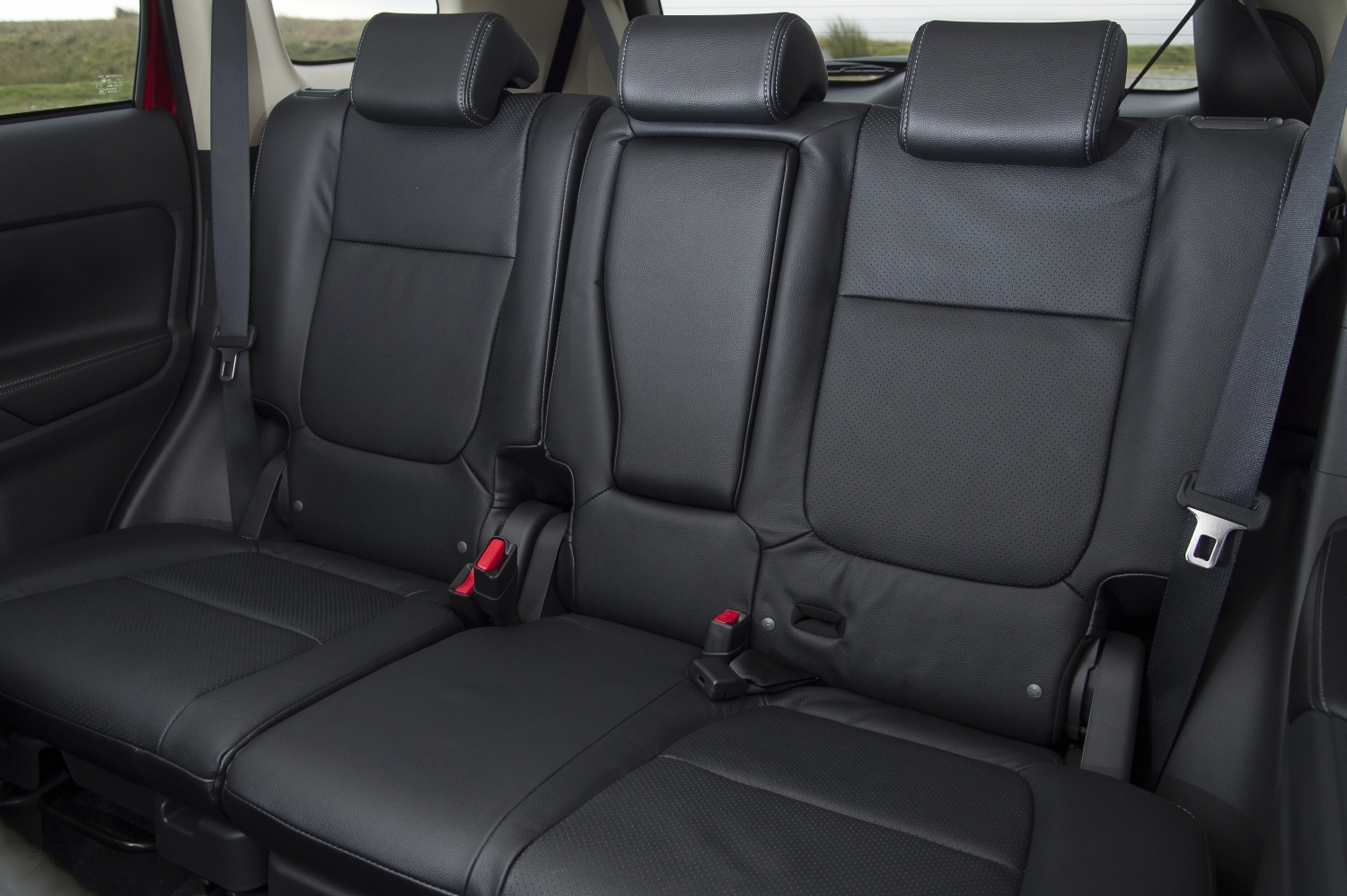 Mitsubishi Outlander petrol