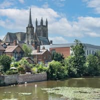 The 8 best places to live or move to in Warwickshire in 2027, according to Muddy Stilettos