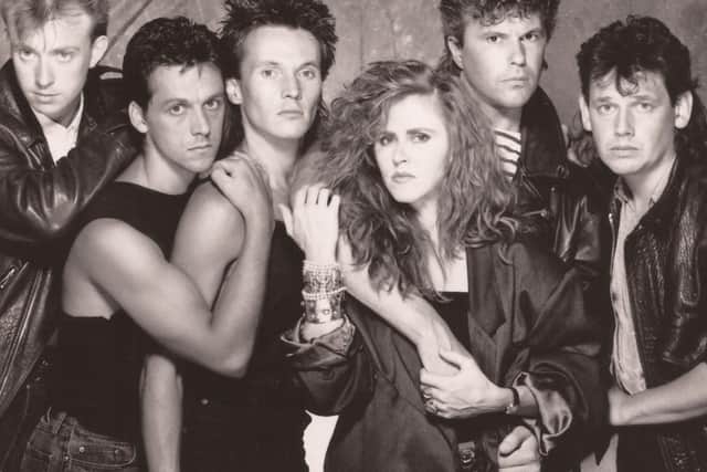 T Pau