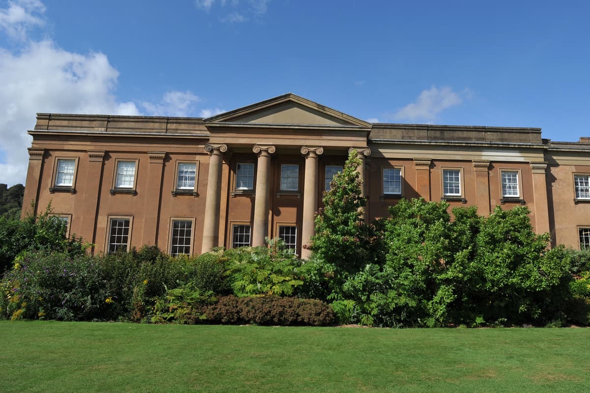 Aufruf, die historische Himley Hall in Dudley in ein Festivalgelände im ...
