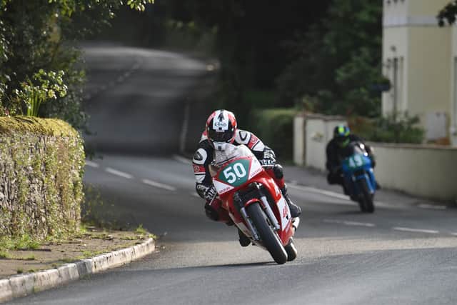 Davies heads through Quarry Bends during the Lightweight Classic TT. Picture: ottpix@btinternet.com