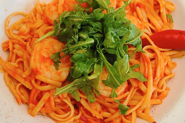 The king prawn linguine was average