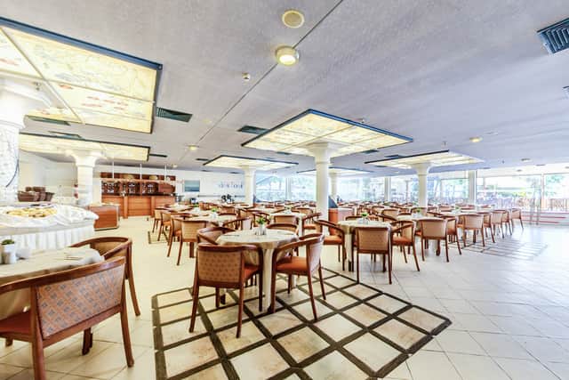 The main restaurant at Hotel Bellevue