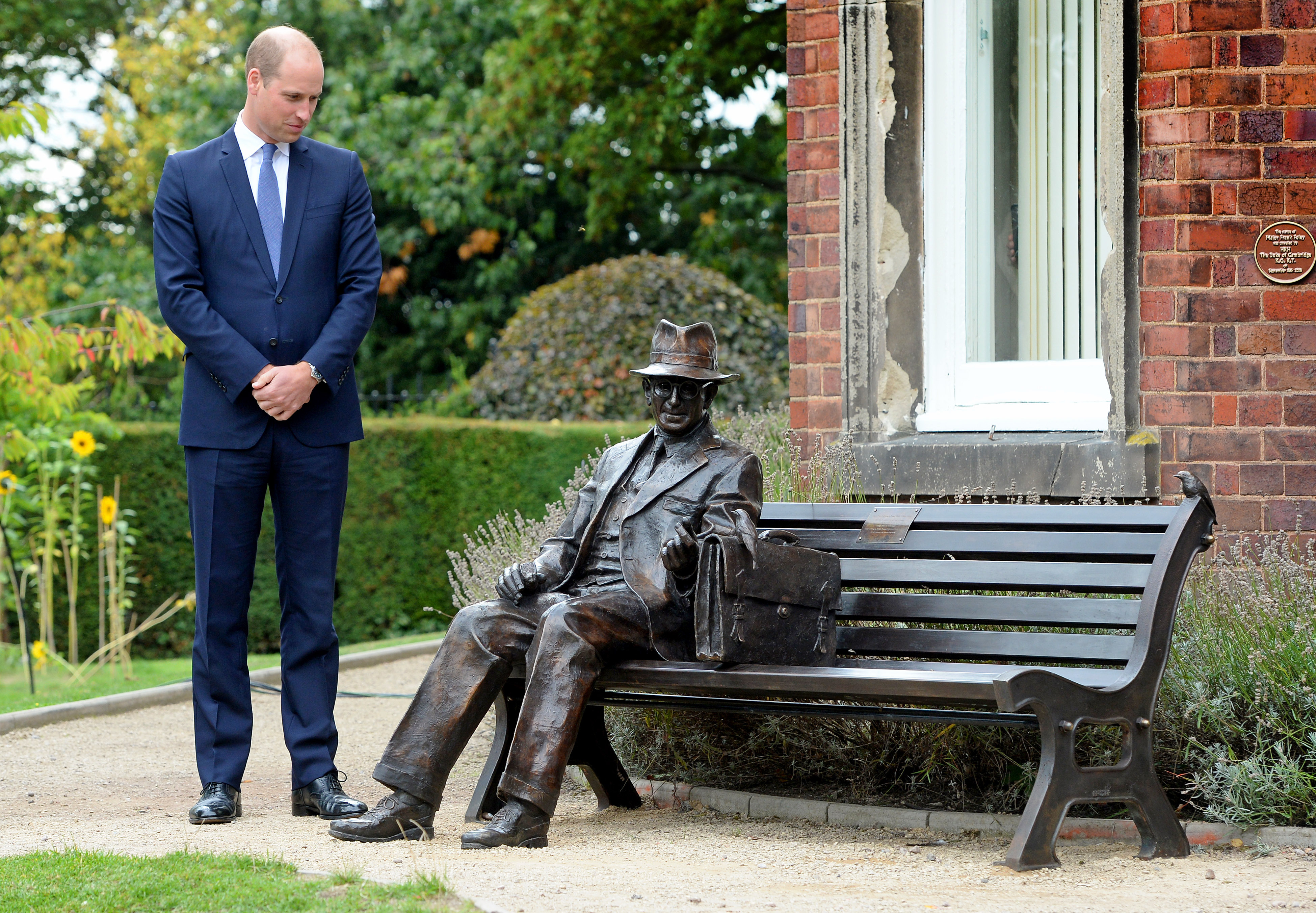 Prince William unveils the Frank Foley statue