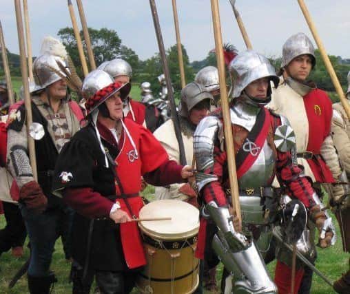 The Buckingham’s Retinue at the Manor House